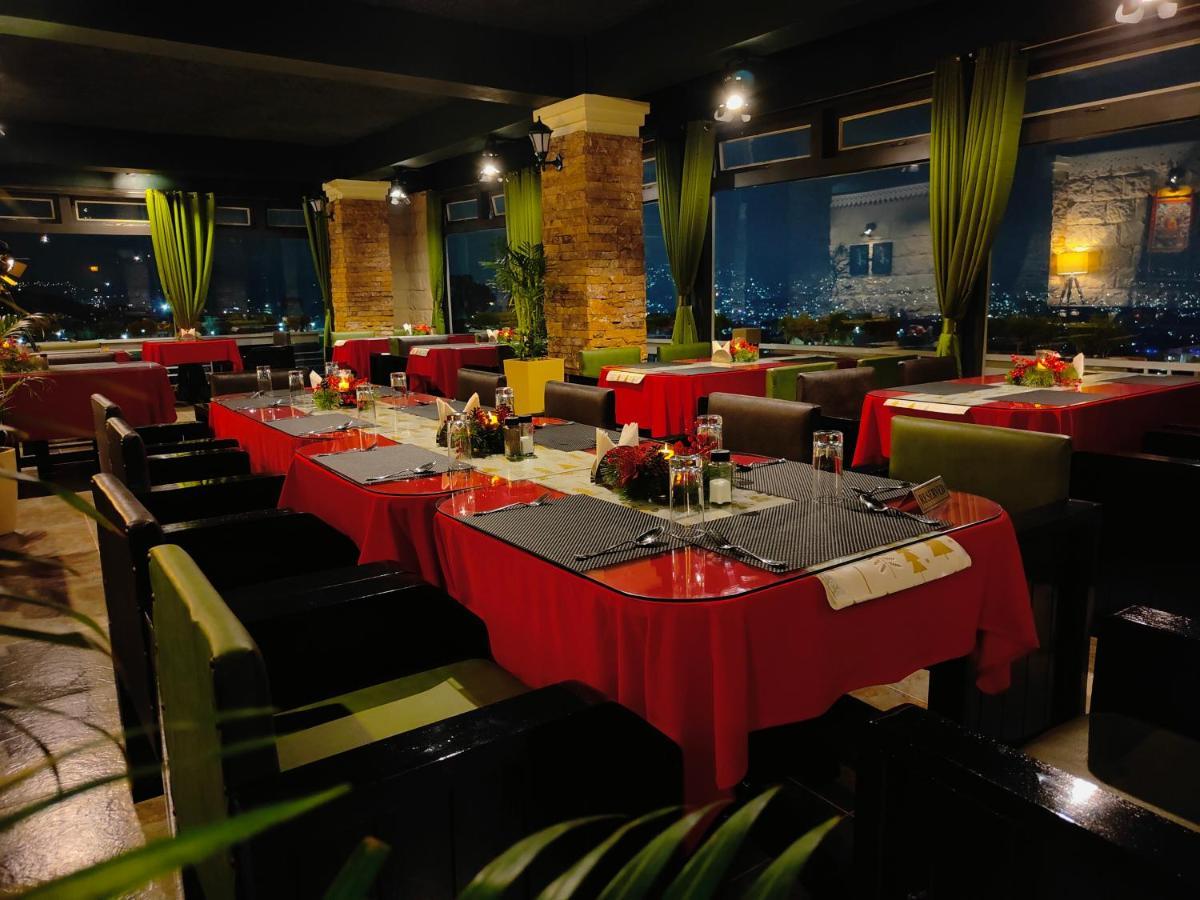 Hotel Acropolis Shillong Ngoại thất bức ảnh