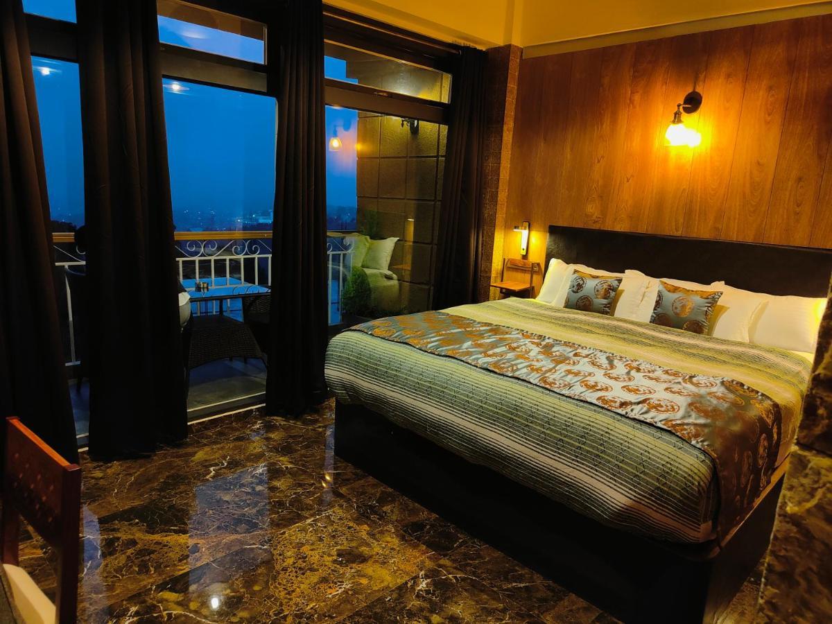 Hotel Acropolis Shillong Ngoại thất bức ảnh