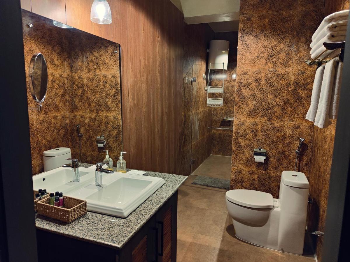 Hotel Acropolis Shillong Ngoại thất bức ảnh